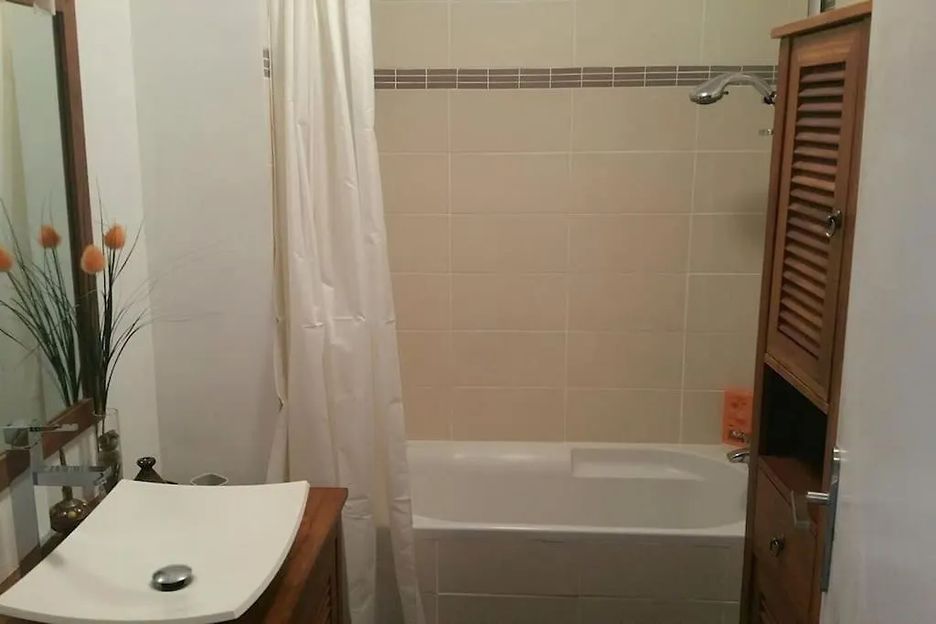 Apartamento Charmant Appartement A 2 Pas De La Plage ! Marselha